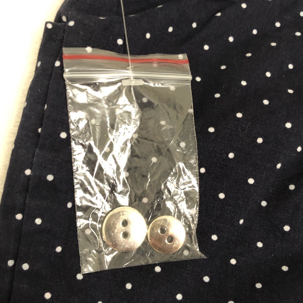 ❌SOLD❌ Karen Scott | NWT Comfort Capri Pants, Navy Blue & White Polka Dot, Sz 16 - Picture 7 of 17
